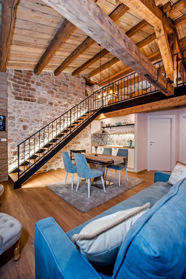 Apartments Casa De Amicis Ровинь Экстерьер фото