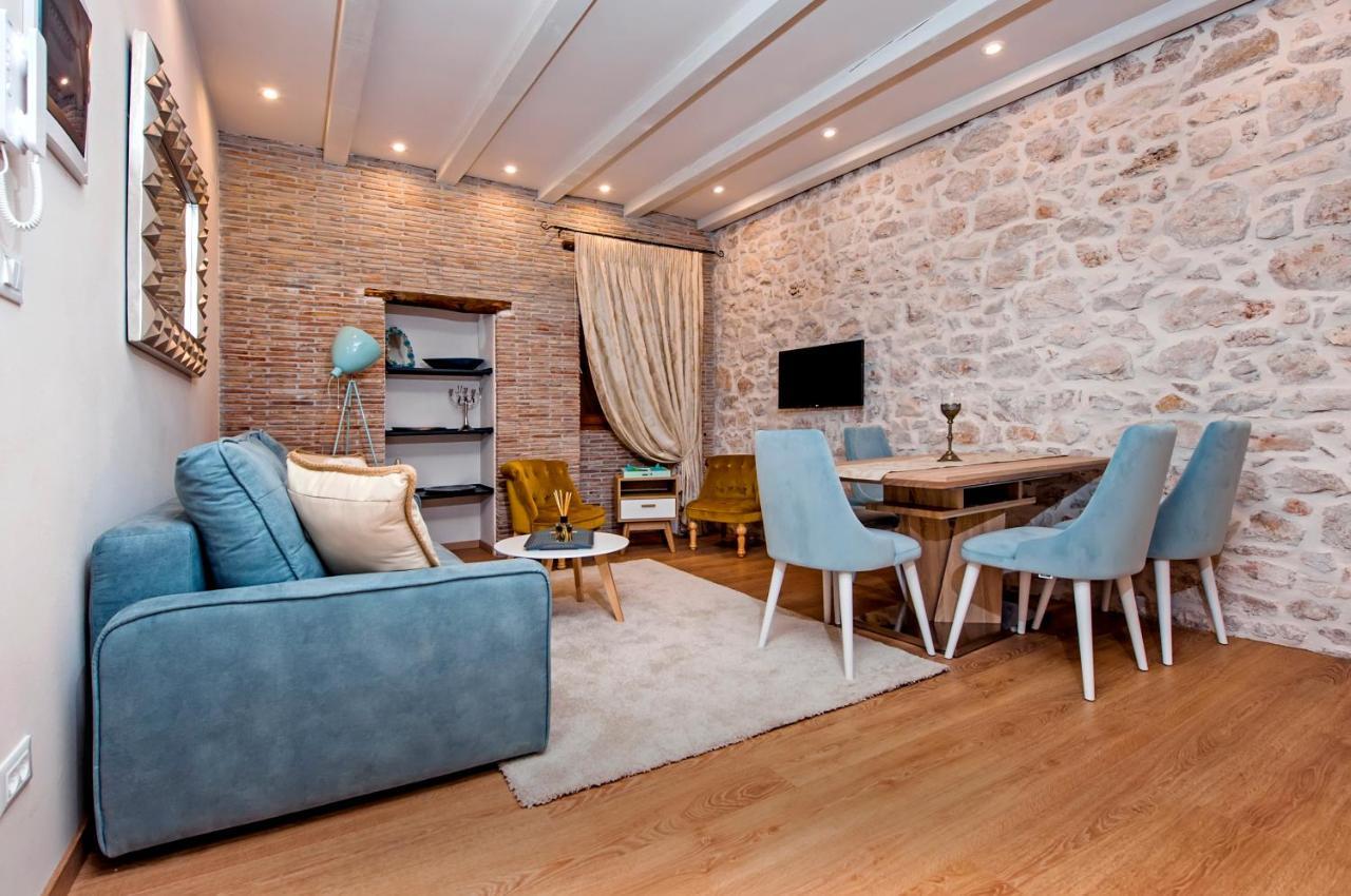 Apartments Casa De Amicis Ровинь Экстерьер фото
